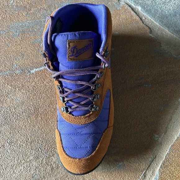 DANNER JAG QUILT HIKING BOOTS - WOMENS